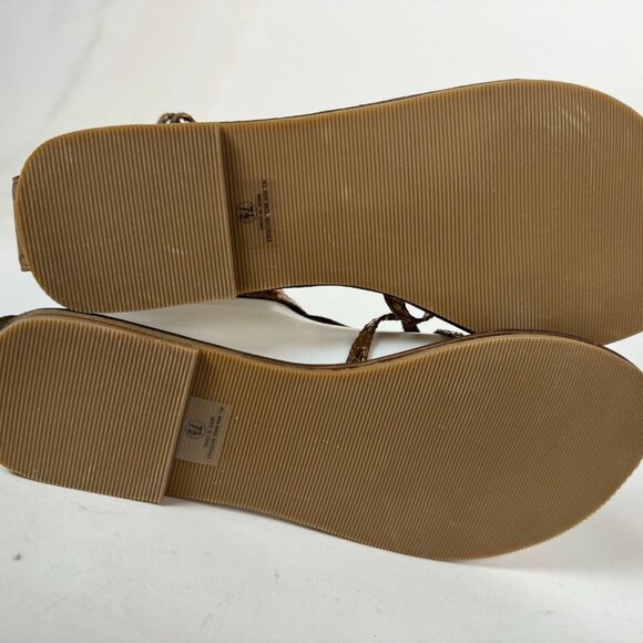 Metallic Bronze Gladiator Sandals 7.5 By Classified - Picture 15 of 16